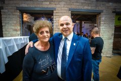 D-6